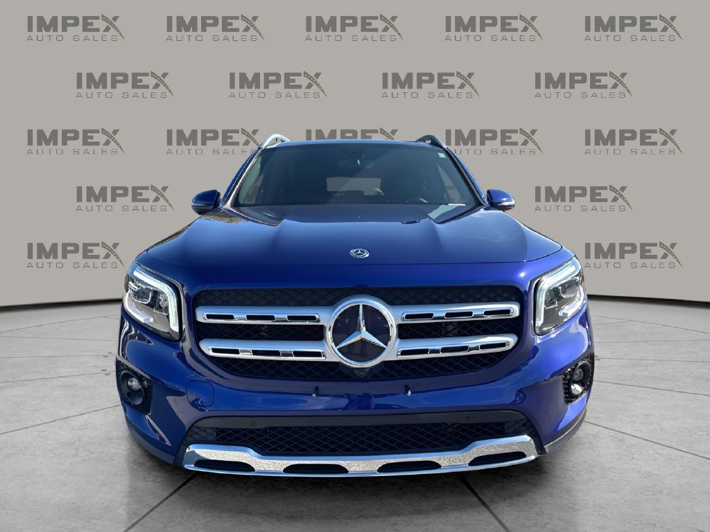 Used 2020 Mercedes-Benz GLB 250 4MATIC w/ Premium Package image 8