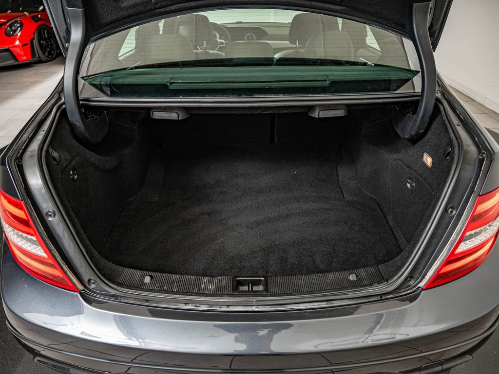 Used 2013 Mercedes-Benz C 300 4MATIC Sedan image 36