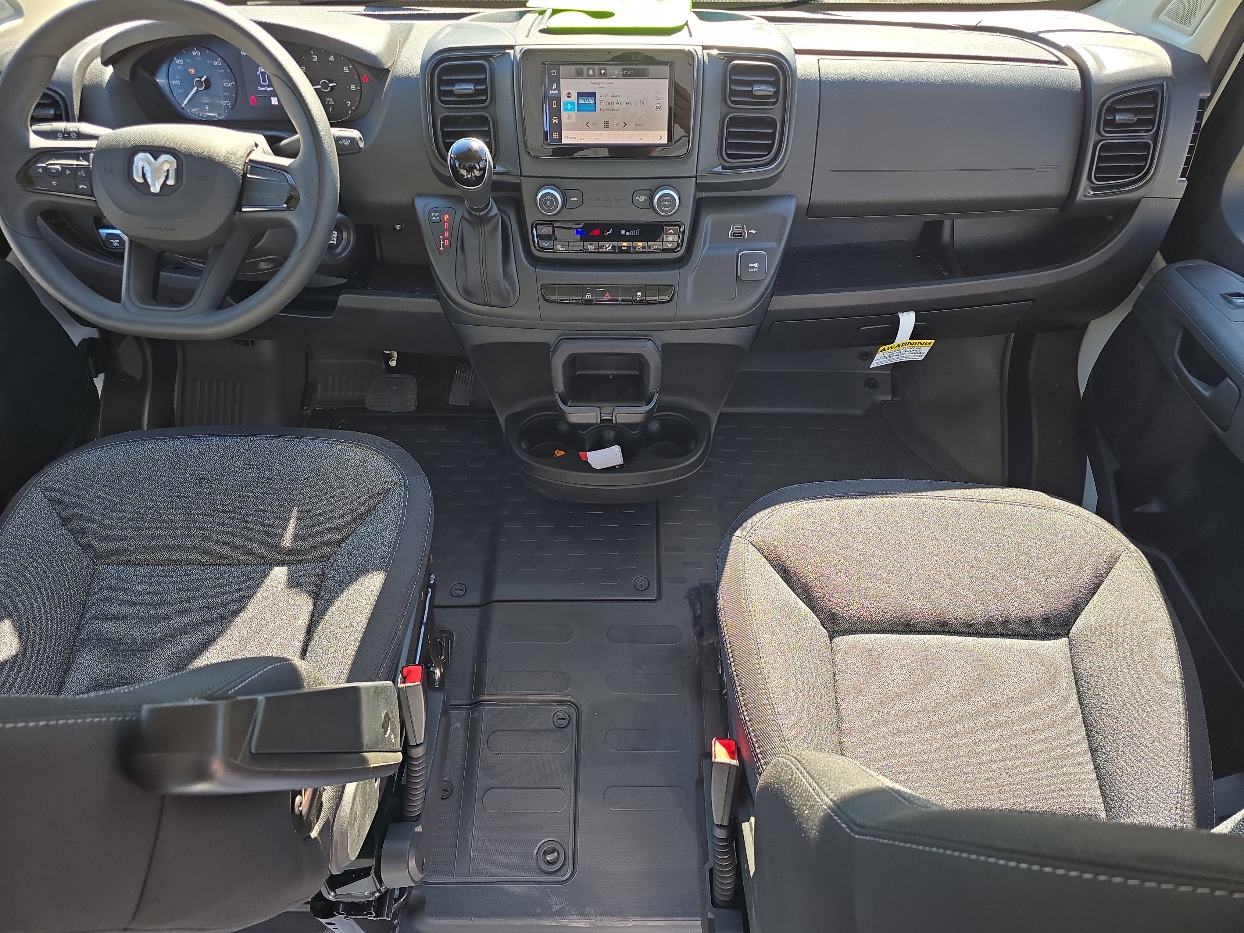 Used 2025 RAM ProMaster 2500 w/ Storage Group image 9