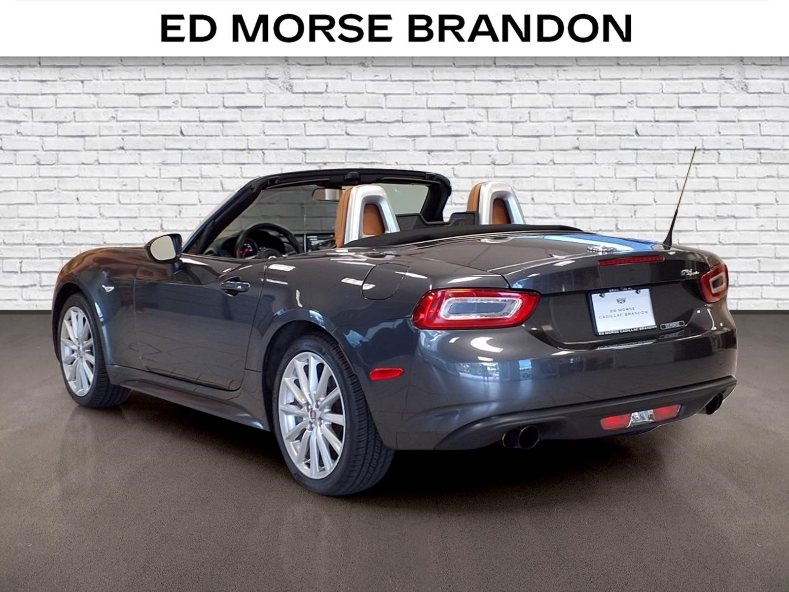 Used 2018 FIAT 124 Spider Lusso RWD image 3