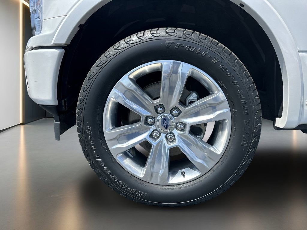 Used 2019 Ford F150 Platinum w/ Equipment Group 701A Luxury AWD/4WD image 8