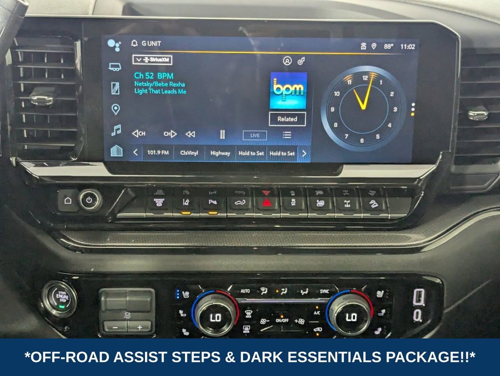 Used 2024 Chevrolet Silverado 2500 ZR2 w/ Technology Package image 20