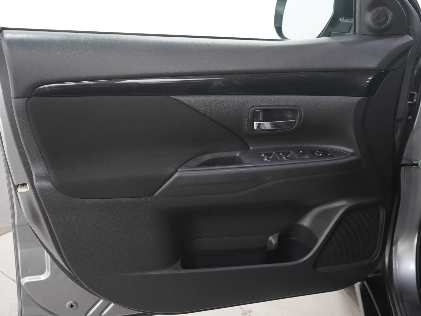Used 2019 Mitsubishi Outlander ES AWD/4WD image 20