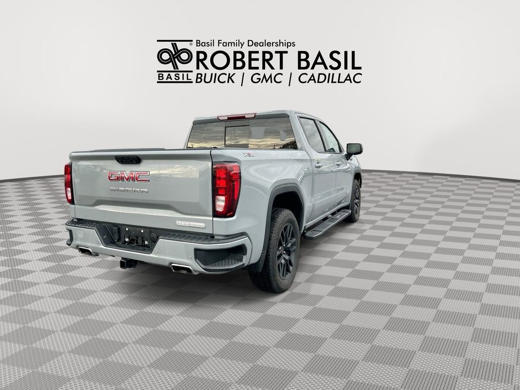Used 2024 GMC Sierra 1500 Elevation w/ Elevation Premium Package AWD/4WD image 8