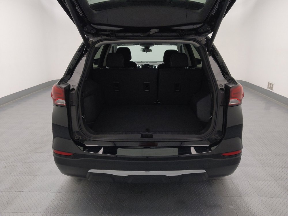 Used 2024 Chevrolet Equinox LT image 29