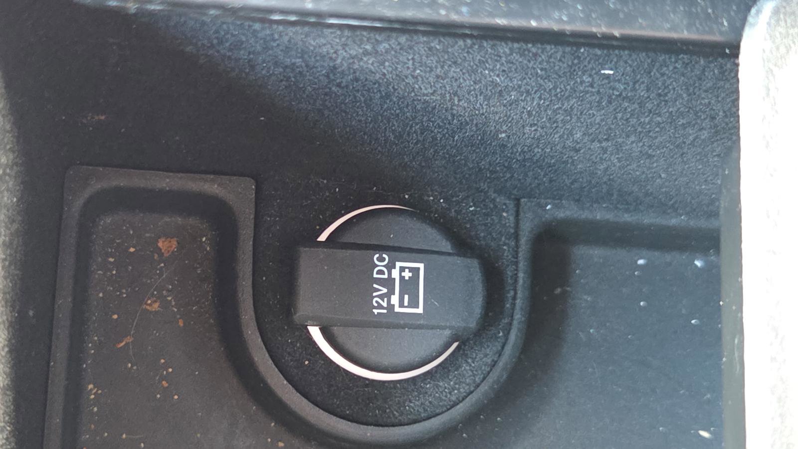 Used 2020 Dodge Charger SXT image 30