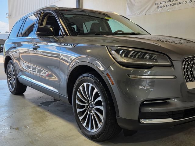 Used 2023 Lincoln Aviator Reserve AWD/4WD image 28
