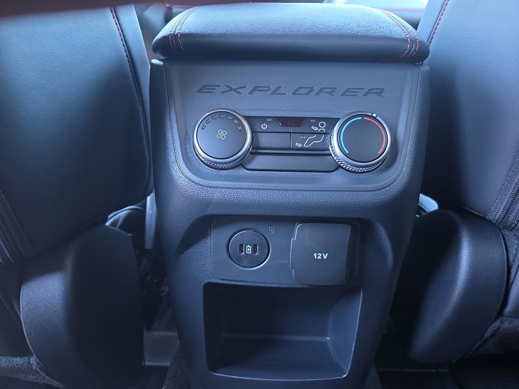 New 2026 Ford Explorer ST-Line w/ ST-Line Street Pack image 15