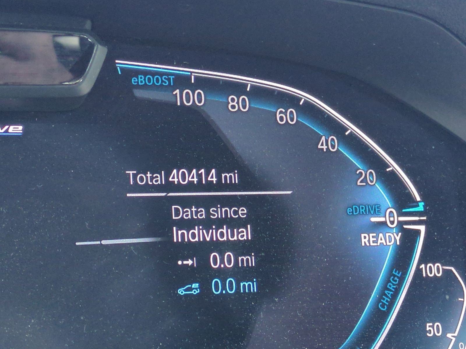 Used 2021 BMW 330e image 21