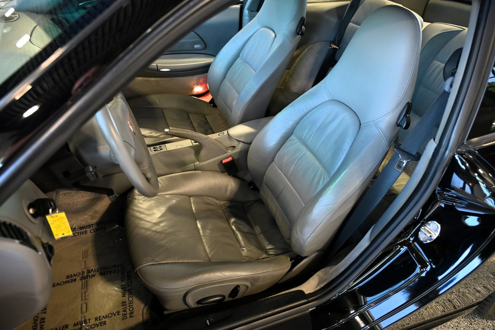 Used 2003 Porsche 911 Carrera RWD image 32