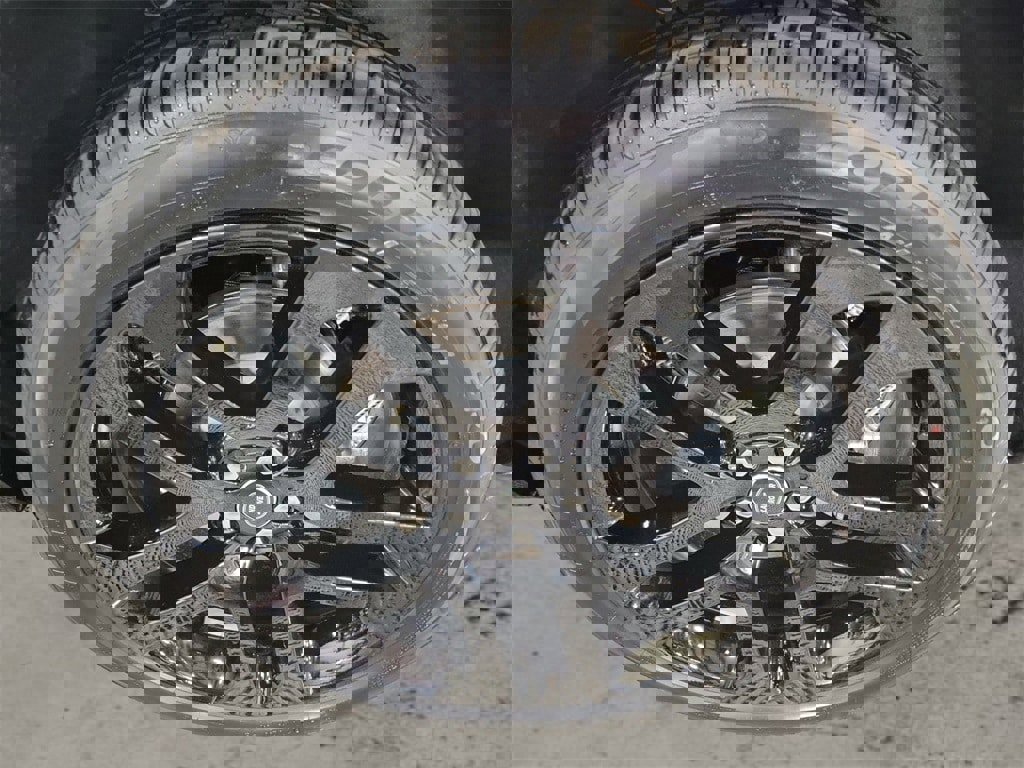 New 2025 Land Rover Discovery Sport Dynamic SE image 10