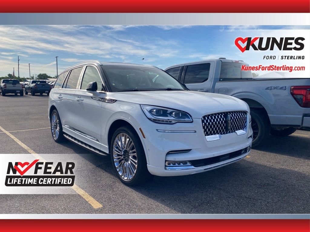 Used 2023 Lincoln Aviator Black Label AWD/4WD image 1