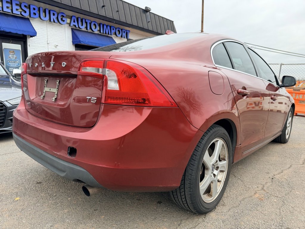 Used 2012 Volvo S60 T5 image 5