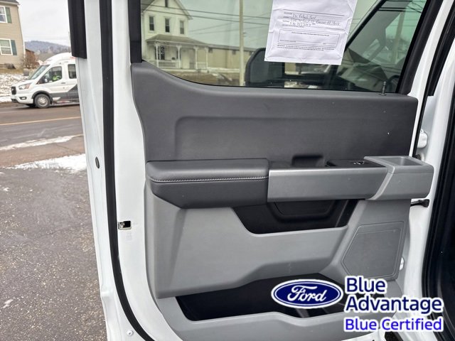 Used 2024 Ford F250 XLT image 41