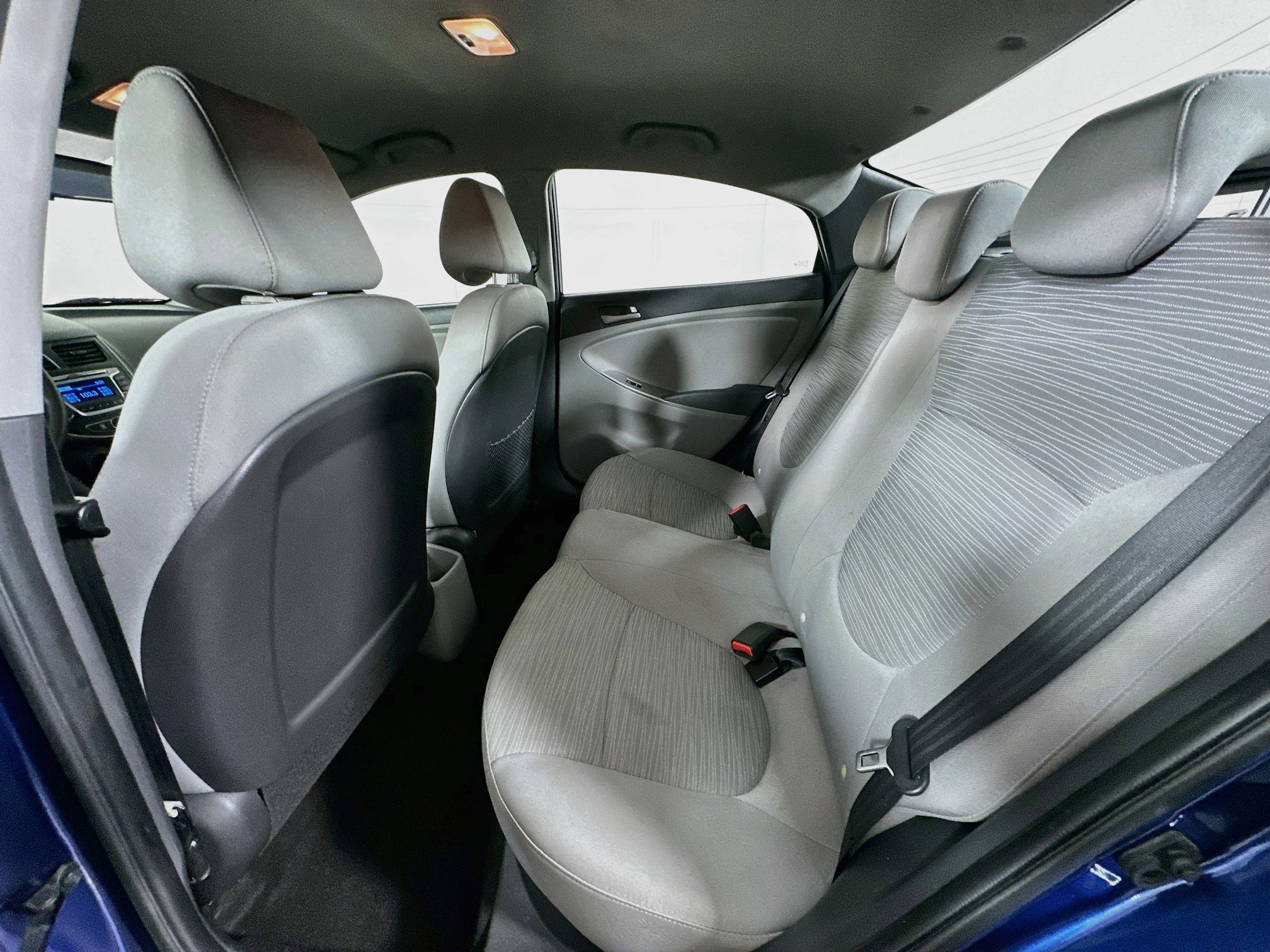 Used 2015 Hyundai Accent GLS FWD image 24