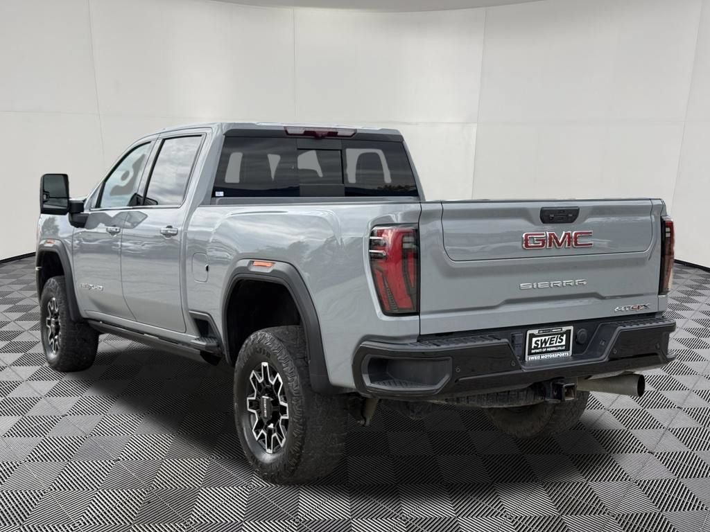 Used 2024 GMC Sierra 2500 AT4X AWD/4WD image 8