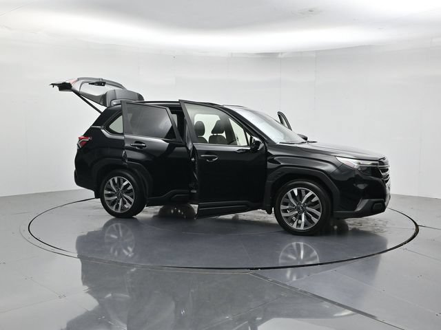Used 2025 Subaru Forester Touring w/ Popular Package - Touring AWD/4WD image 53