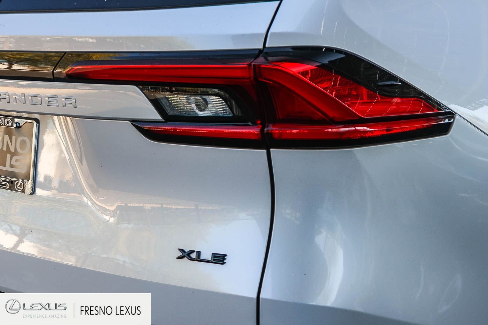 Used 2024 Toyota Grand Highlander XLE image 7