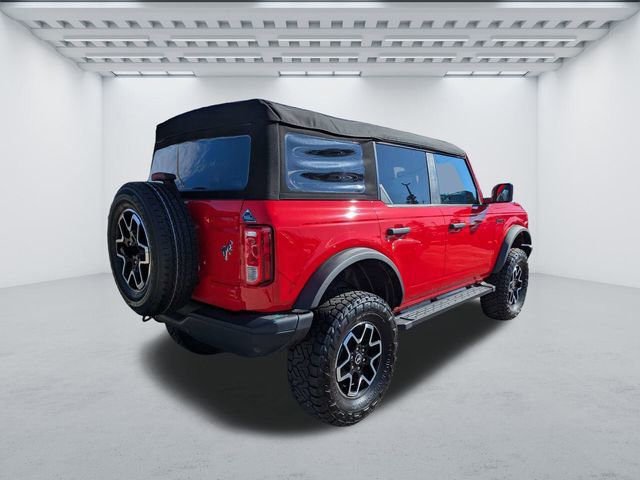 Used 2023 Ford Bronco Black Diamond image 4