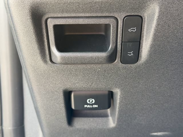 Used 2025 Ford Expedition Max Active RWD image 10