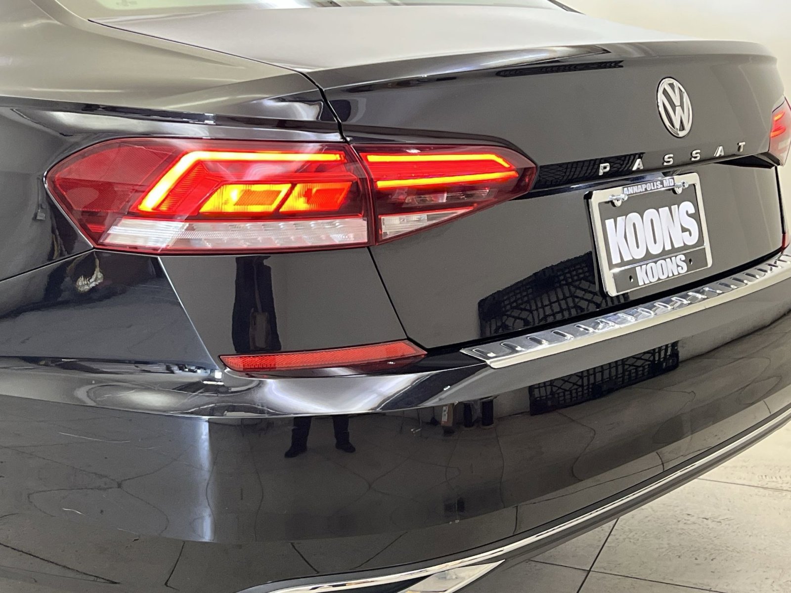 Used 2022 Volkswagen Passat 2.0T SE image 27