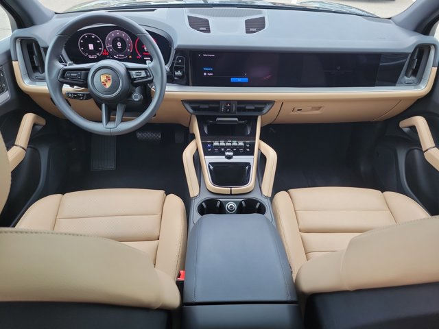 Certified 2025 Porsche Cayenne image 14