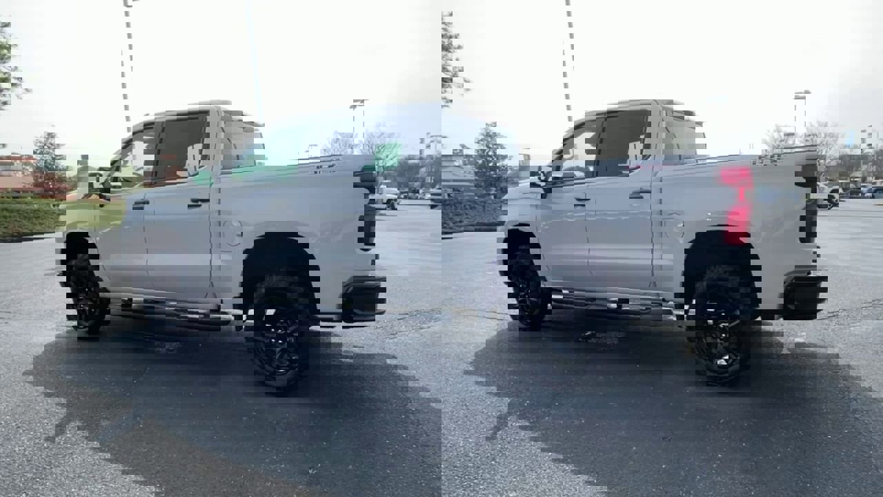 New 2026 Chevrolet Silverado 1500 Custom Trail Boss w/ LPO, Dark Essentials Package image 6