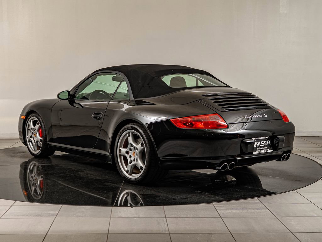 Used 2008 Porsche 911 Carrera S RWD image 3