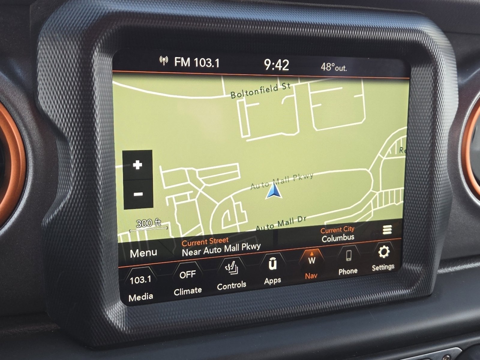 Used 2023 Jeep Gladiator Mojave w/ Cold Weather Group AWD/4WD image 4