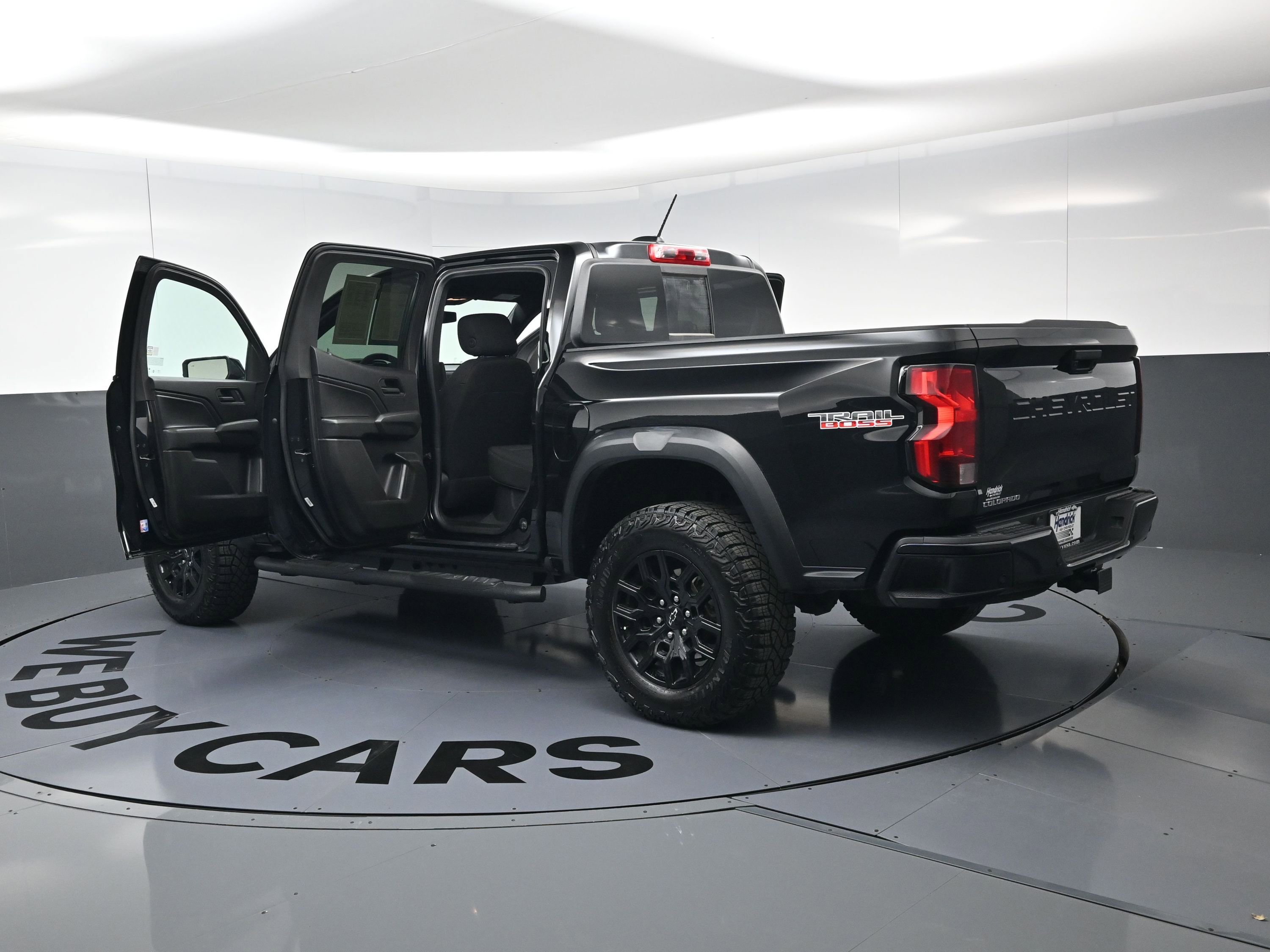 Certified 2024 Chevrolet Colorado Trail Boss w/ Advanced Trailering Package image 26