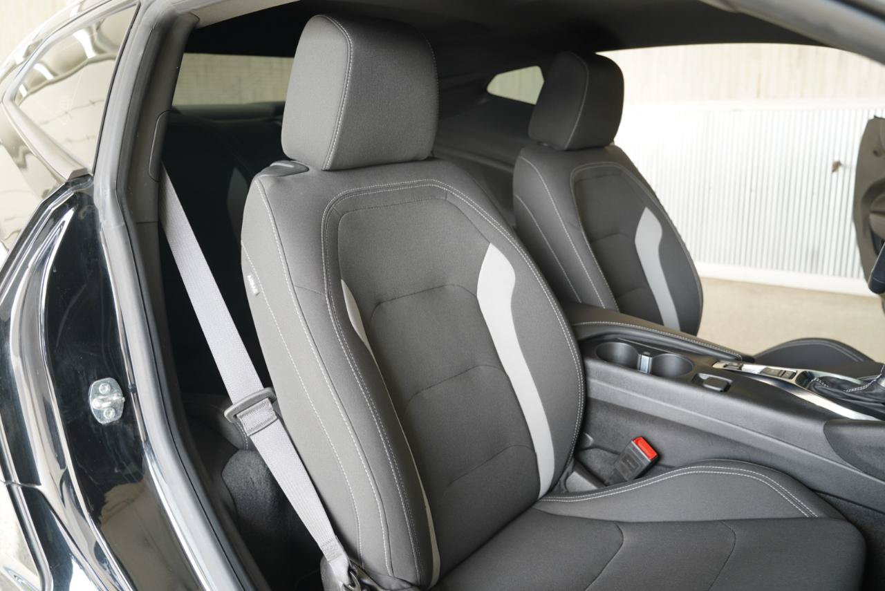 Used 2022 Chevrolet Camaro SS RWD image 28