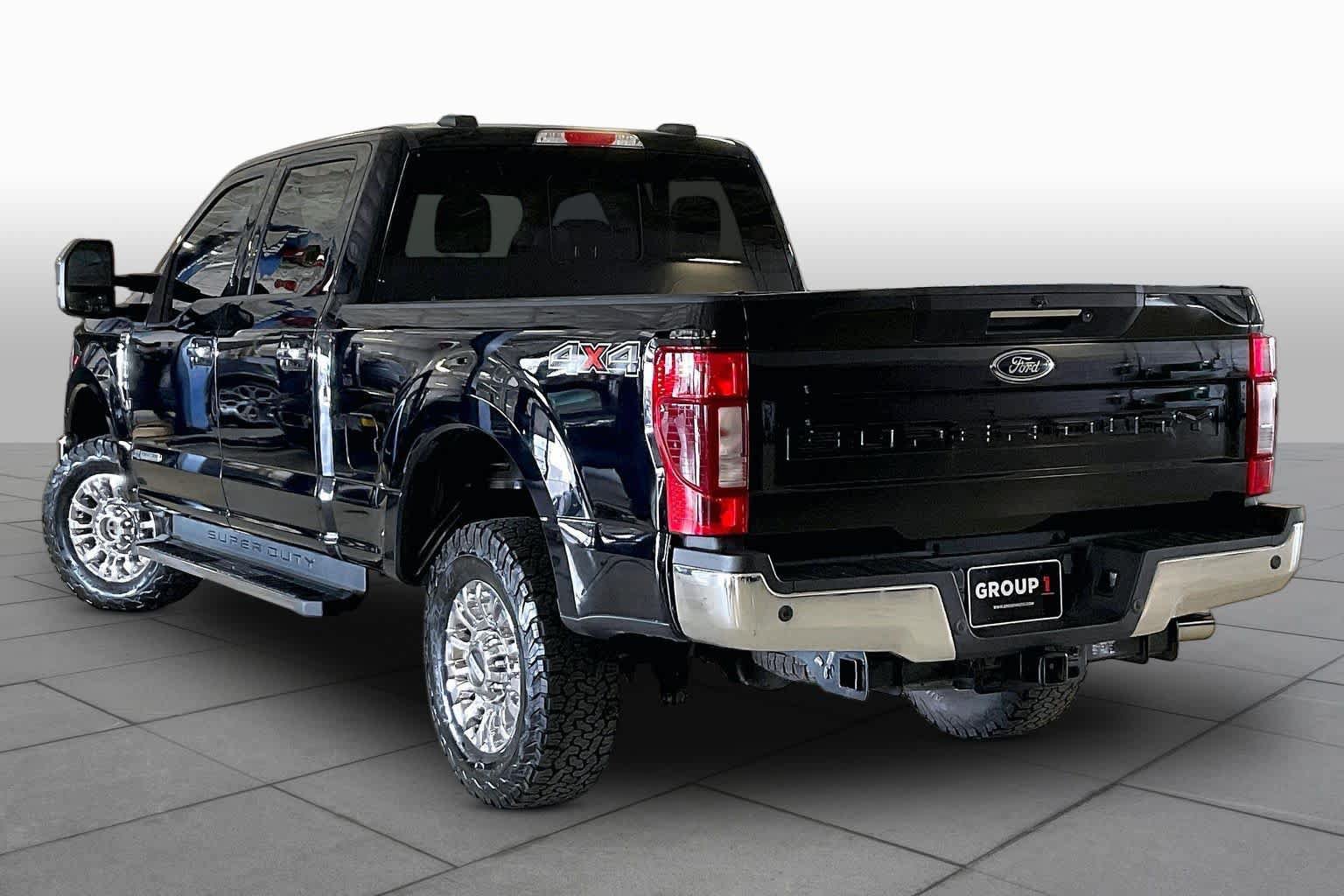 Used 2022 Ford F250 Lariat w/ Lariat Ultimate Package AWD/4WD image 11
