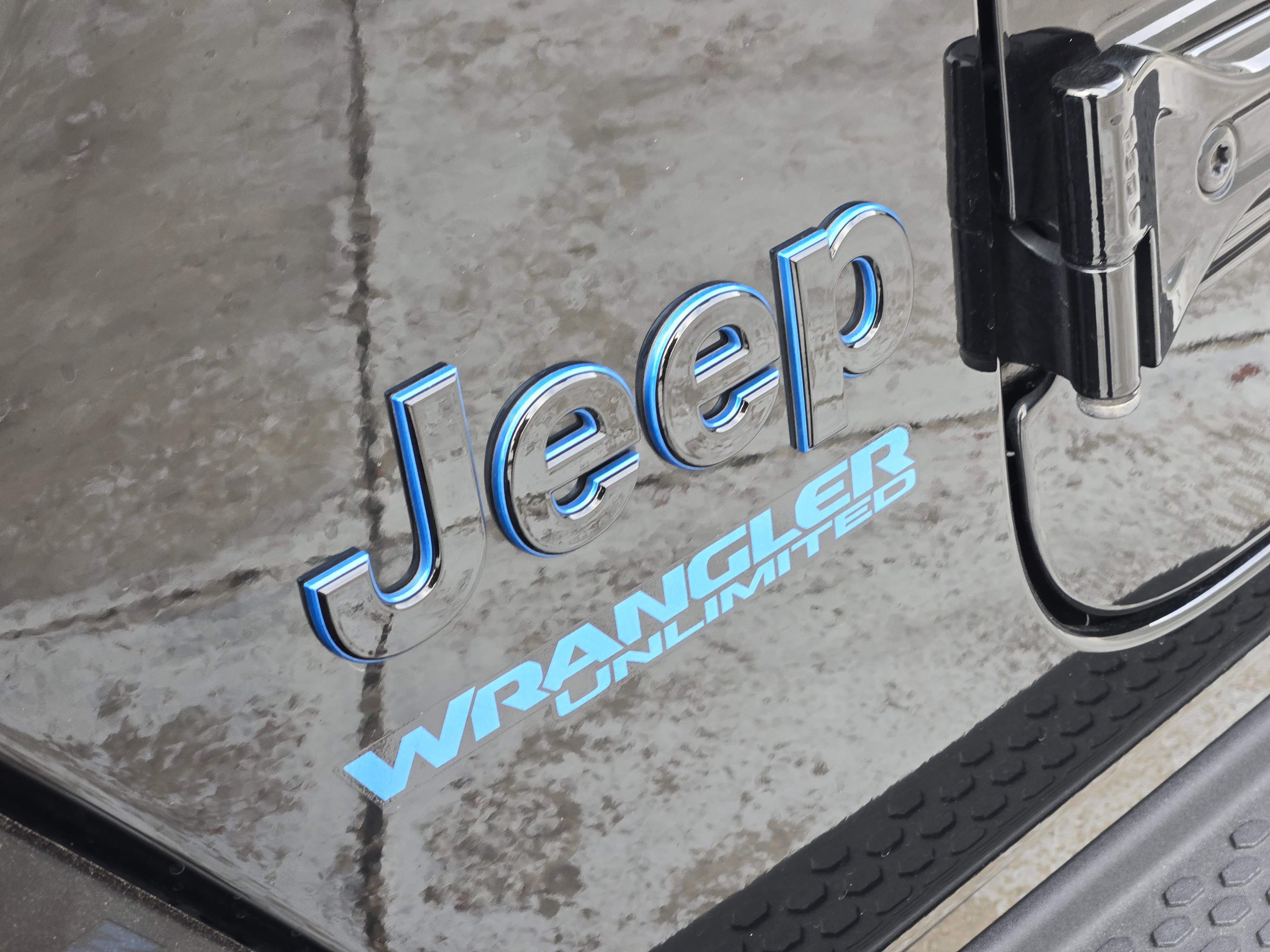 Used 2021 Jeep Wrangler Unlimited Sahara image 12