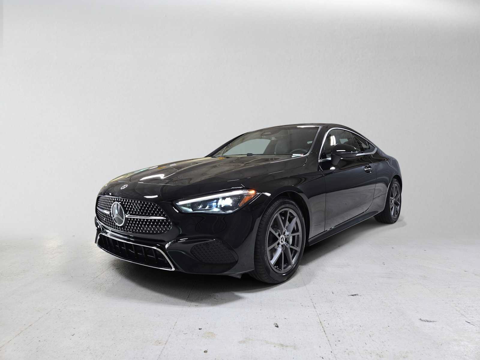 Certified 2026 Mercedes-Benz CLE 300 4MATIC Coupe image 7