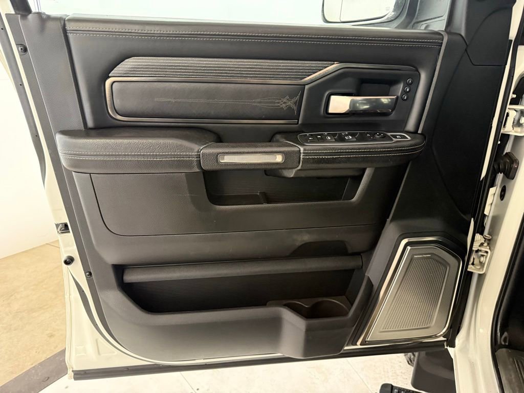 Used 2019 RAM 2500 Limited image 11