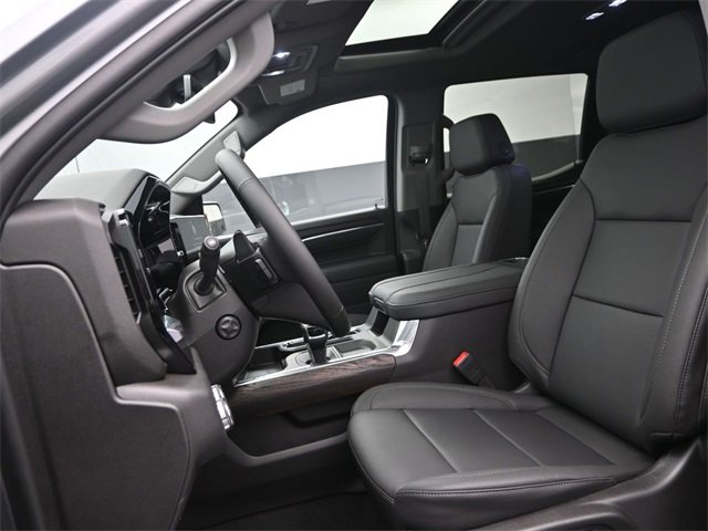 New 2026 GMC Sierra 1500 SLT image 9