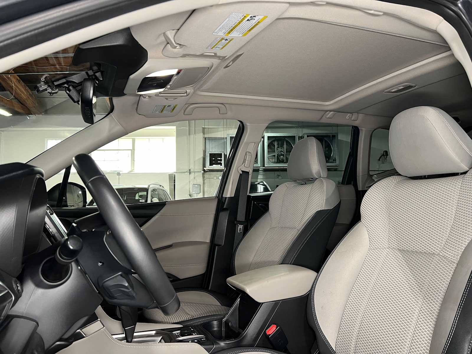 Used 2024 Subaru Forester Premium AWD/4WD image 24