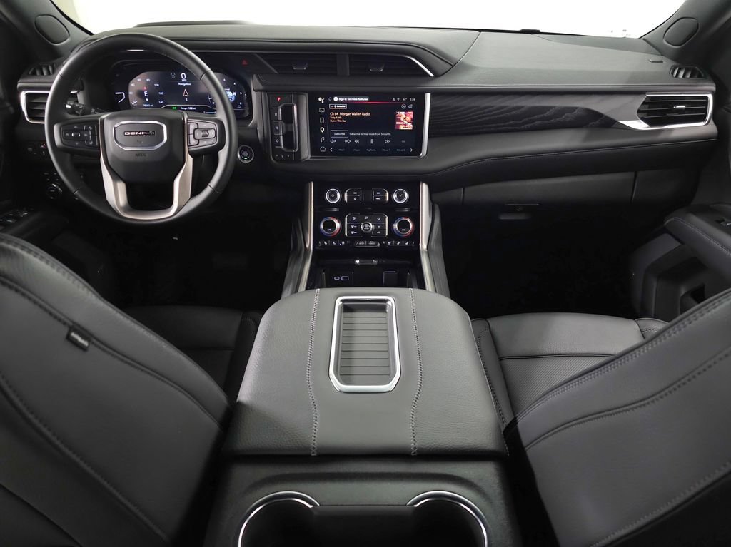 Used 2024 GMC Yukon Denali AWD/4WD image 14