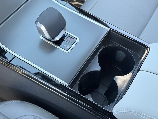New 2026 Land Rover Range Rover Velar S AWD/4WD image 9