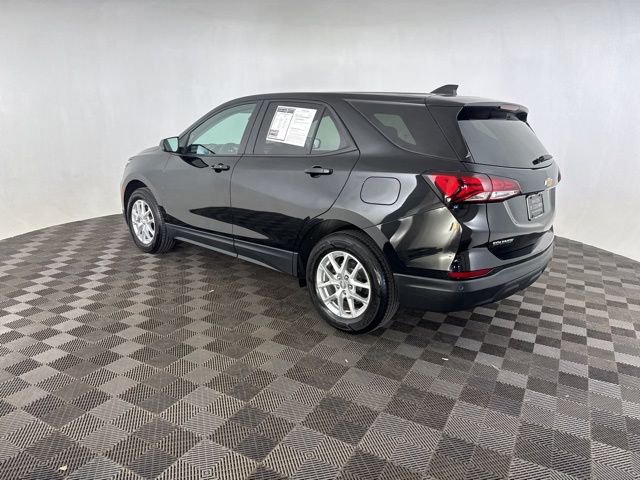 Used 2023 Chevrolet Equinox LS AWD/4WD image 7
