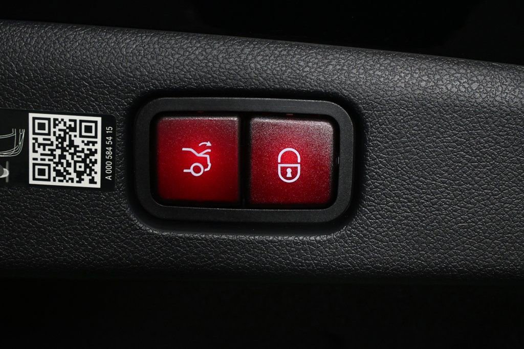Certified 2025 Mercedes-Benz E 350 Sedan image 29