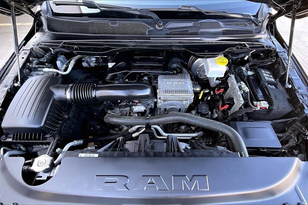 Used 2020 RAM 1500 Laramie image 10