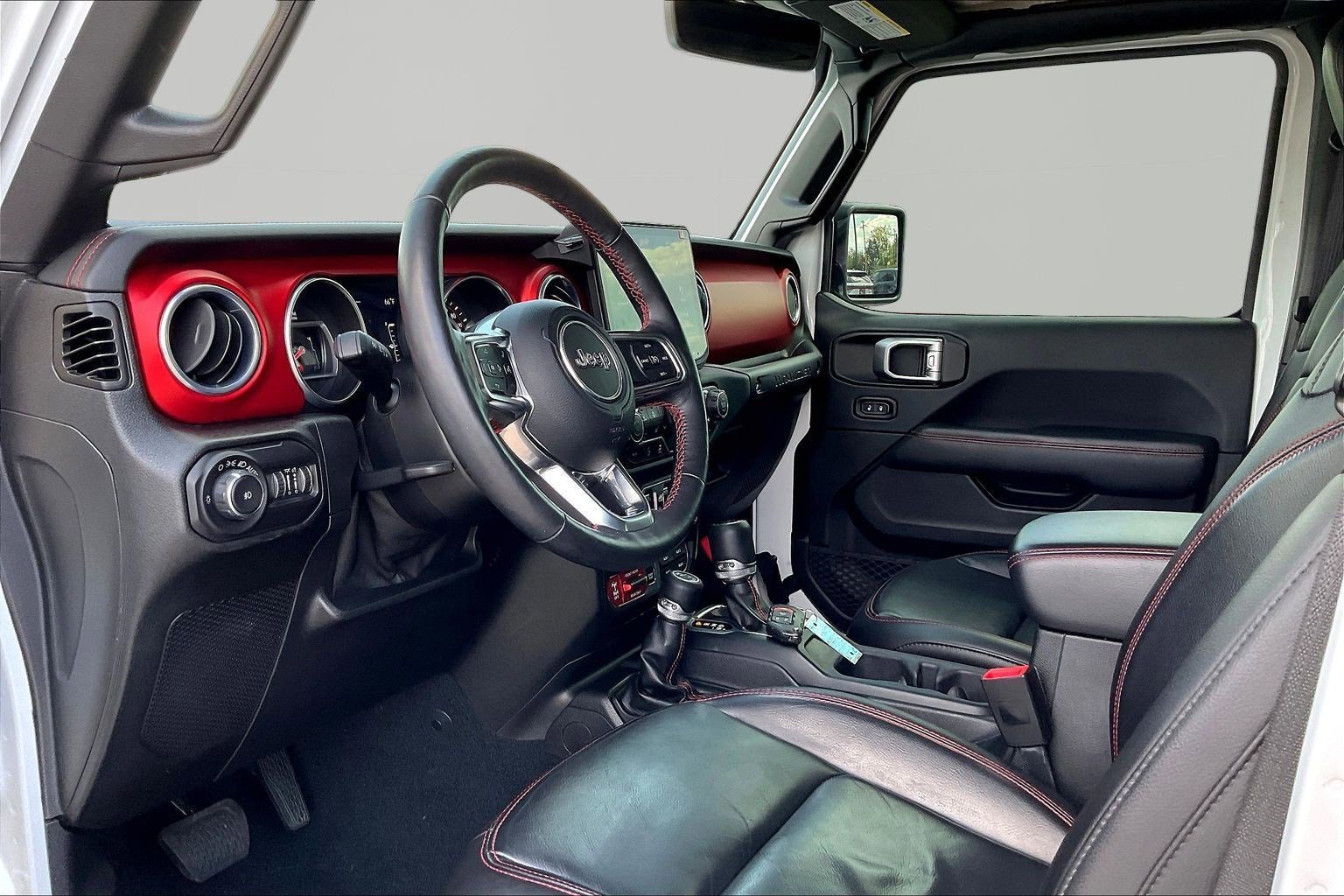 Used 2018 Jeep Wrangler Unlimited Rubicon AWD/4WD image 17