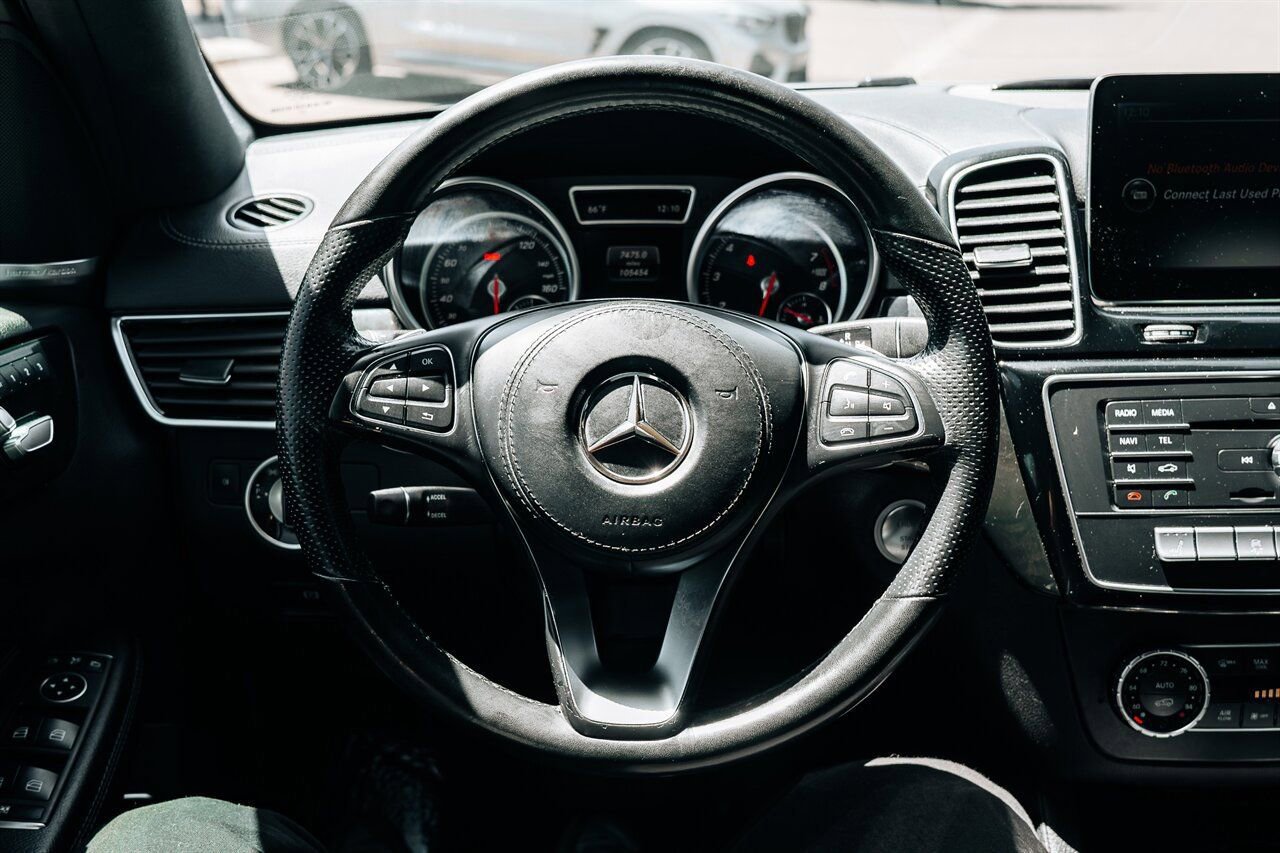 Used 2017 Mercedes-Benz GLS 450 4MATIC image 23