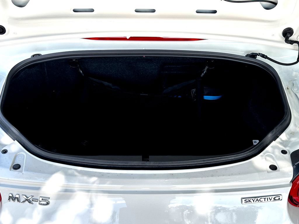 New 2026 MAZDA MX-5 Miata Grand Touring RWD image 9