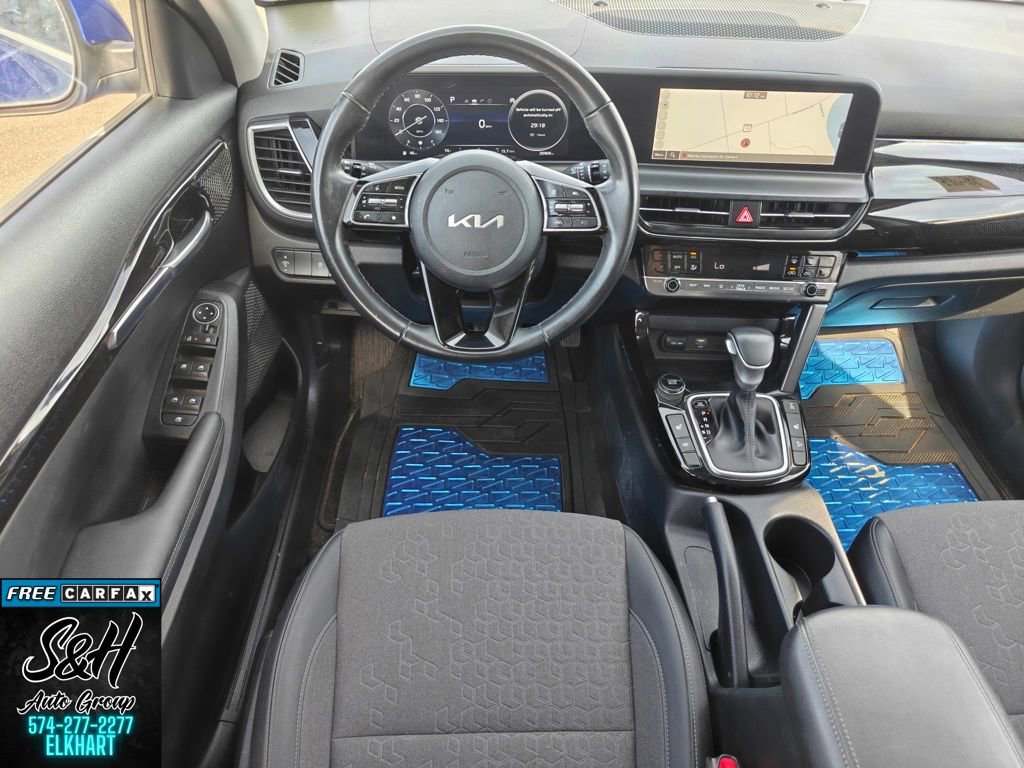 Used 2024 Kia Seltos S AWD/4WD image 4