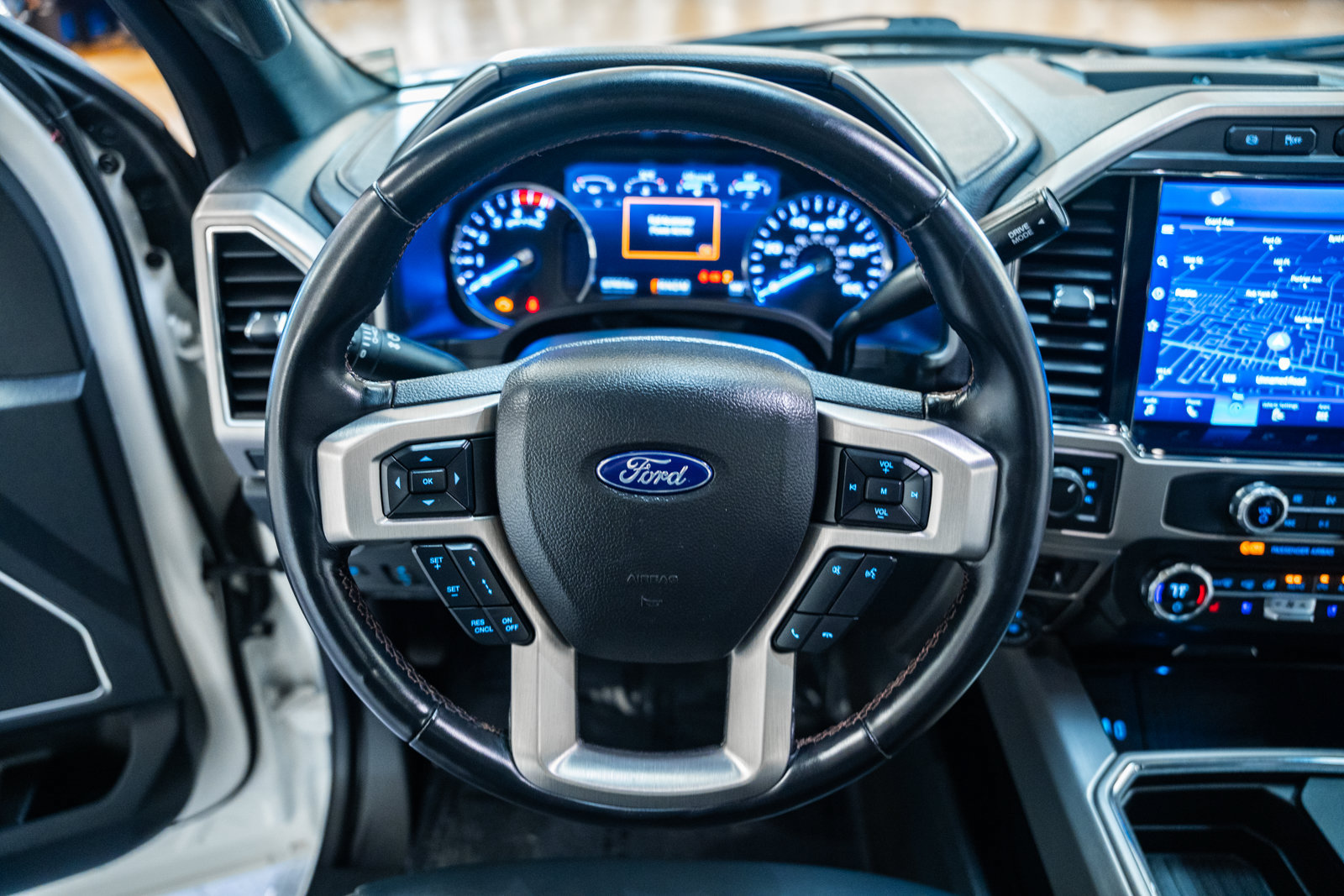 Certified 2022 Ford F250 Platinum AWD/4WD image 32