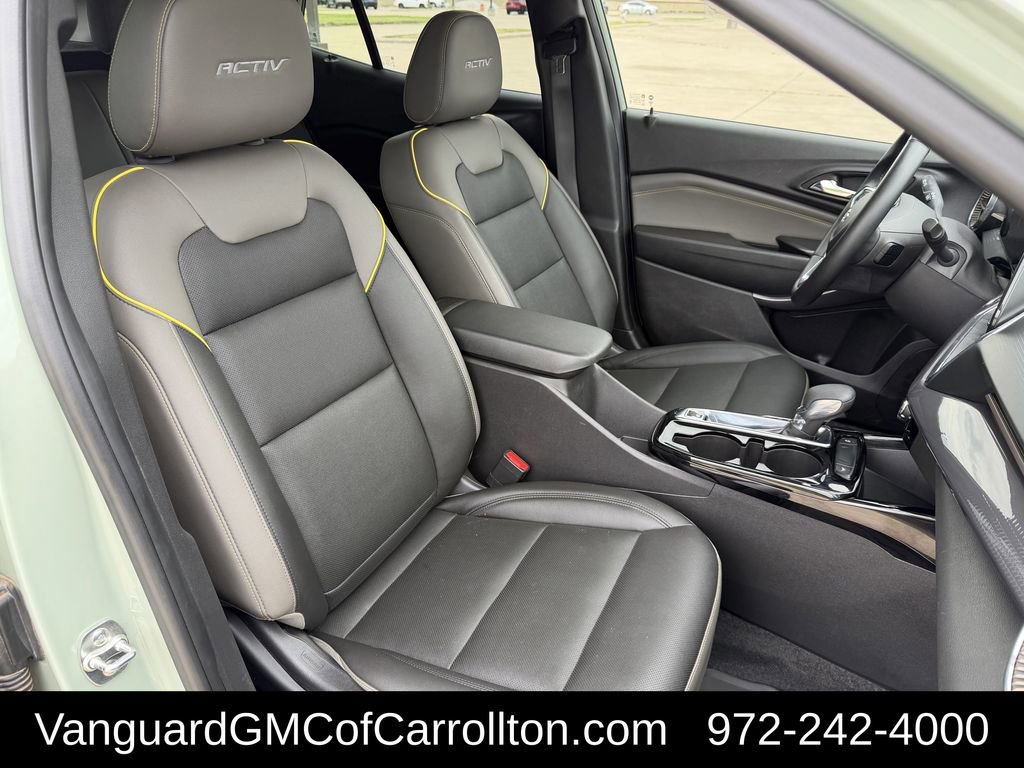 Used 2025 Chevrolet Trax ACTIV w/ Driver Confidence Package FWD image 30