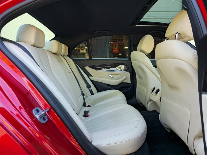 Used 2019 Mercedes-Benz E 300 w/ Premium 1 Package image 31