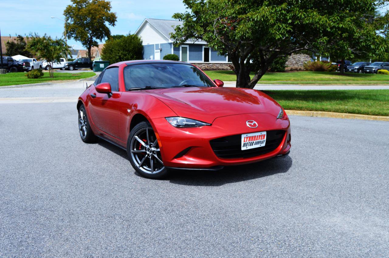 Used 2017 MAZDA MX-5 Miata RF Grand Touring image 2